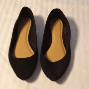 Black flats